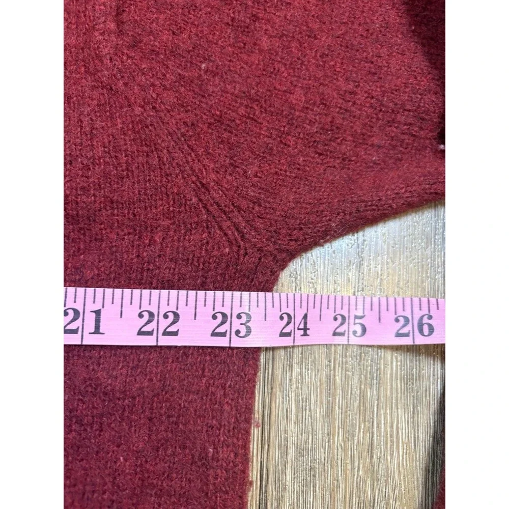 J. Crew pit 23